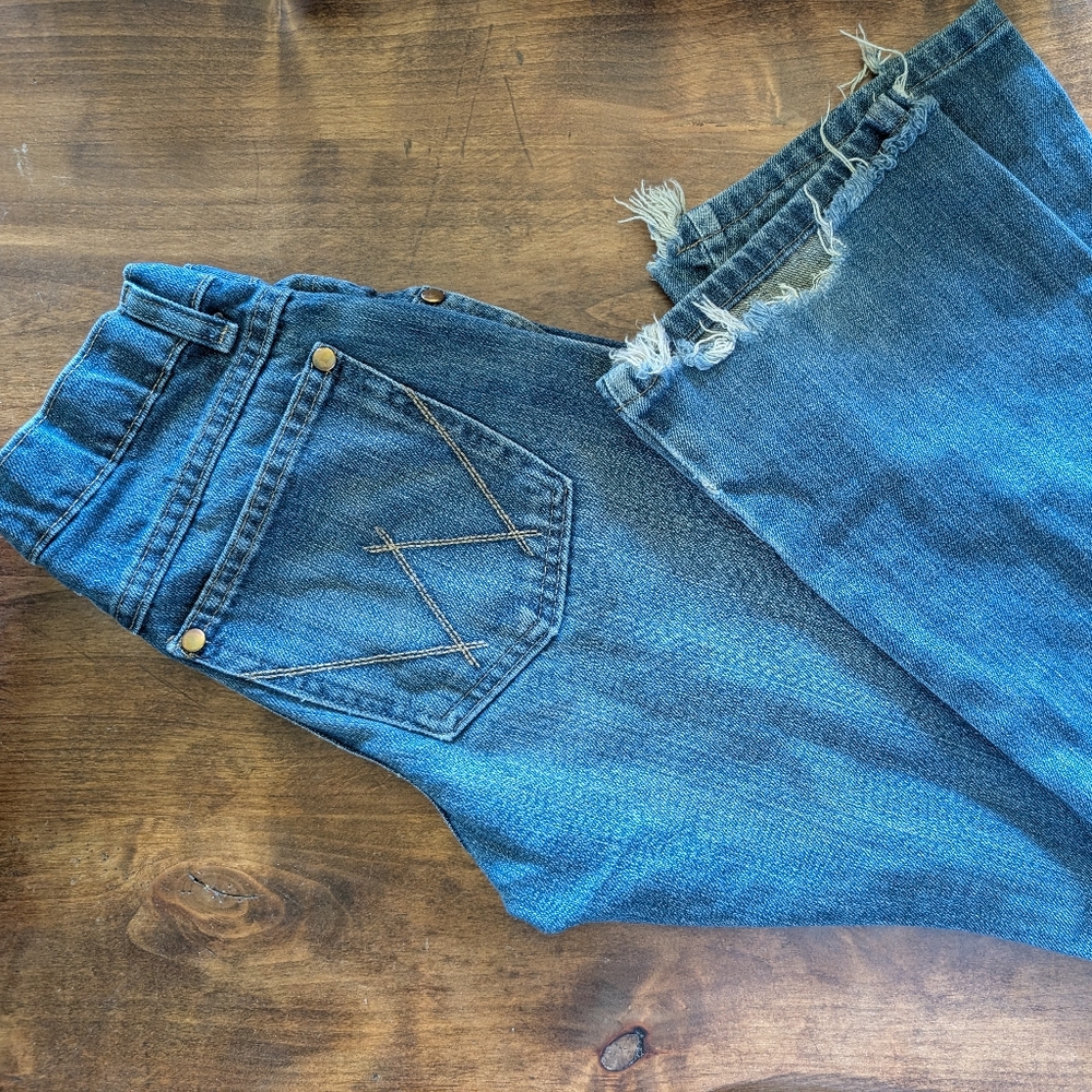 Lot Of 2 Boy's Wrangler Retro Relaxed Bootcut Jeans